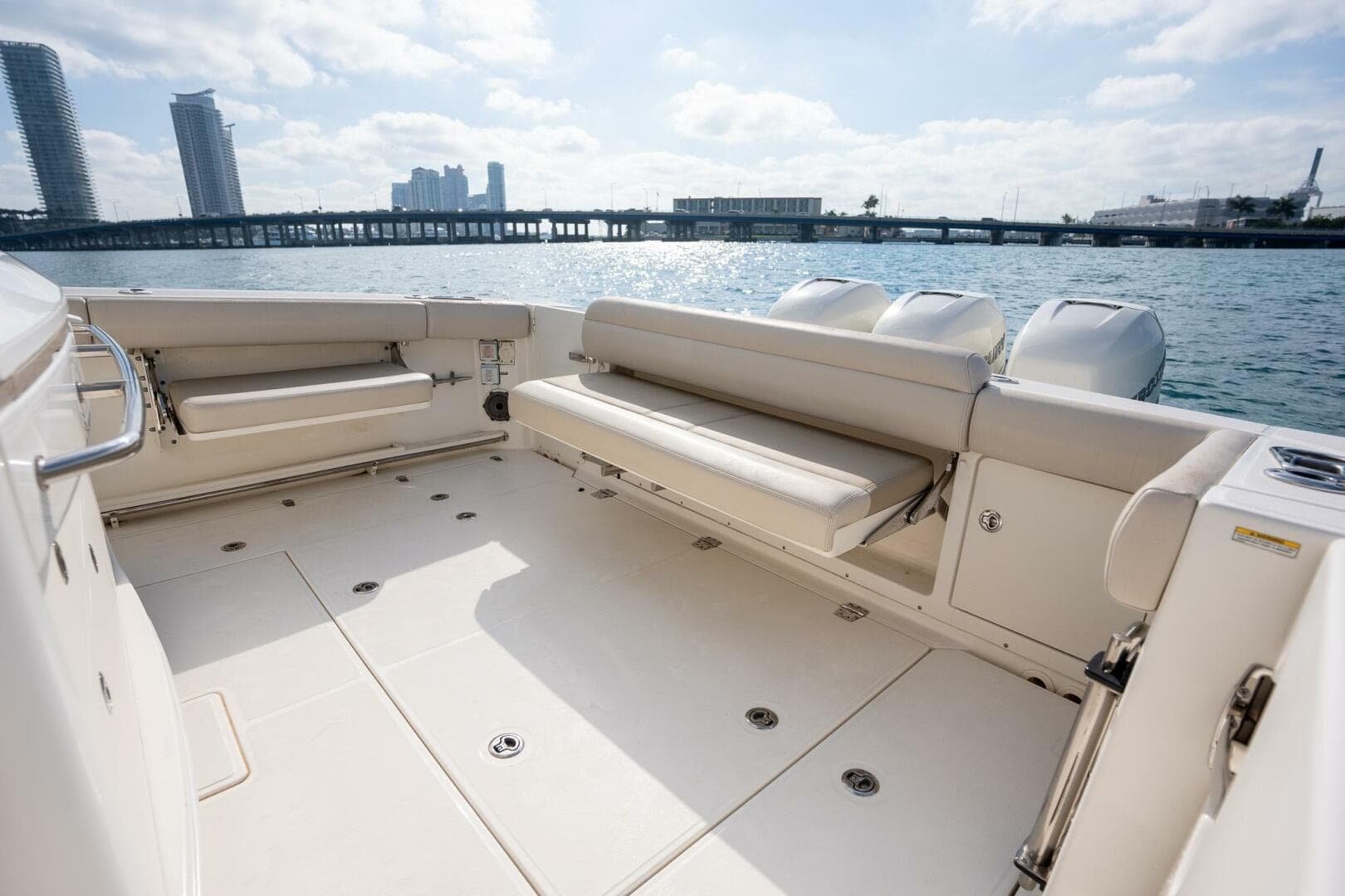 2020 Boston Whaler 380 Outrage Center Console — photo 32