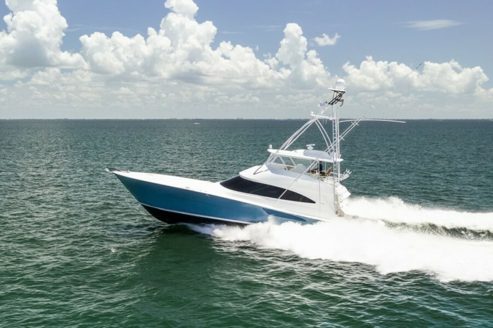 2018 Viking 72 Convertible — photo 65