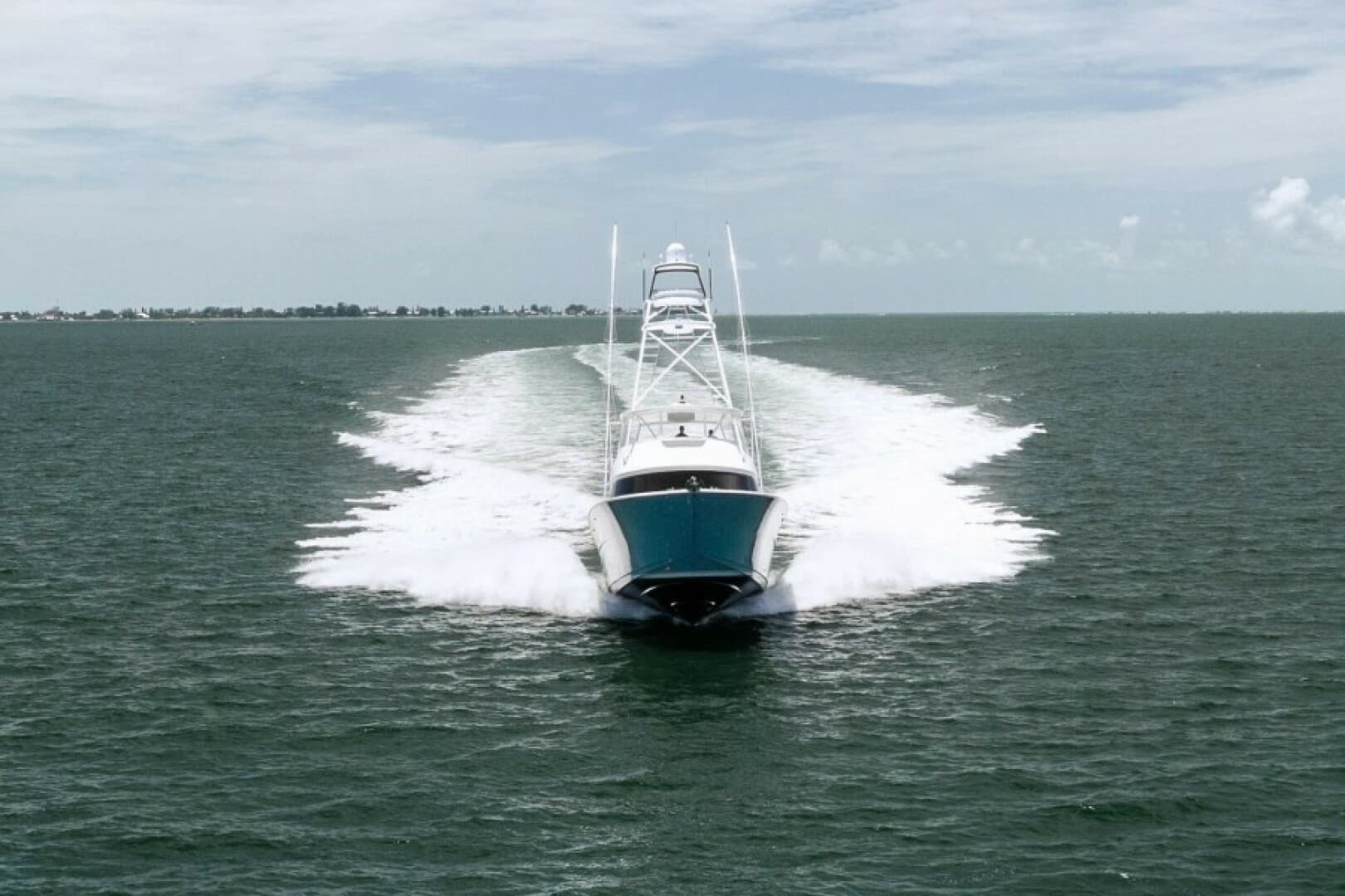 2018 Viking 72 Convertible — photo 63