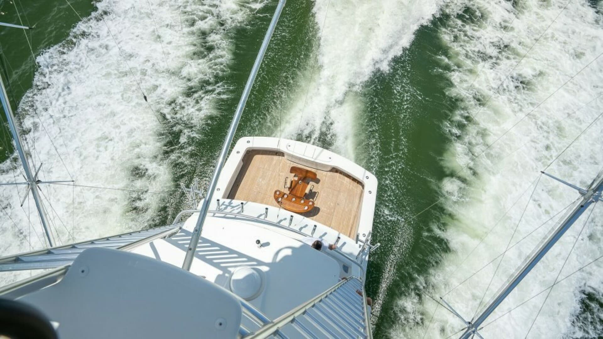 2018 Viking 72 Convertible — photo 61