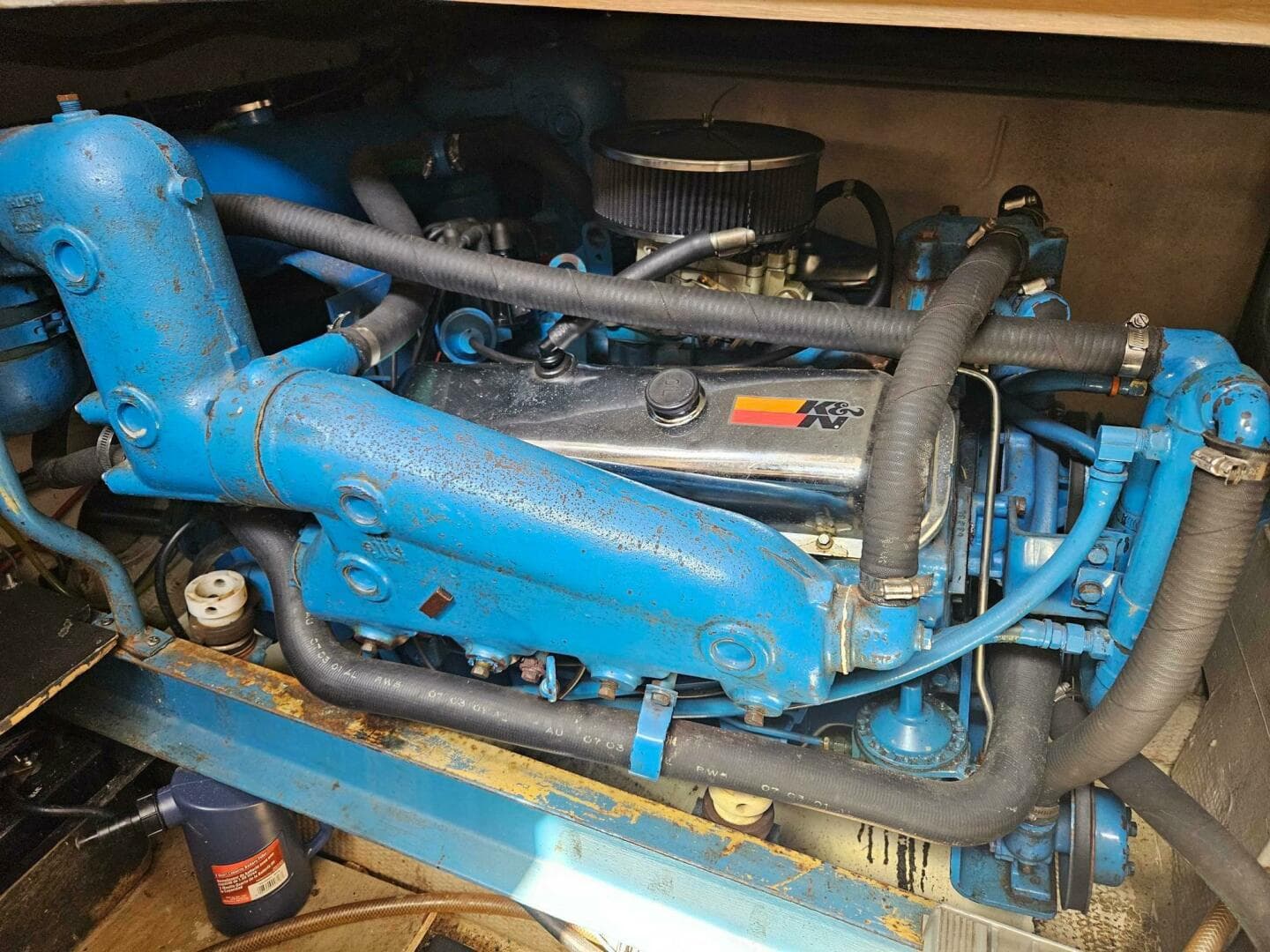 1977 Viking 43 Aft Cabin — photo 16