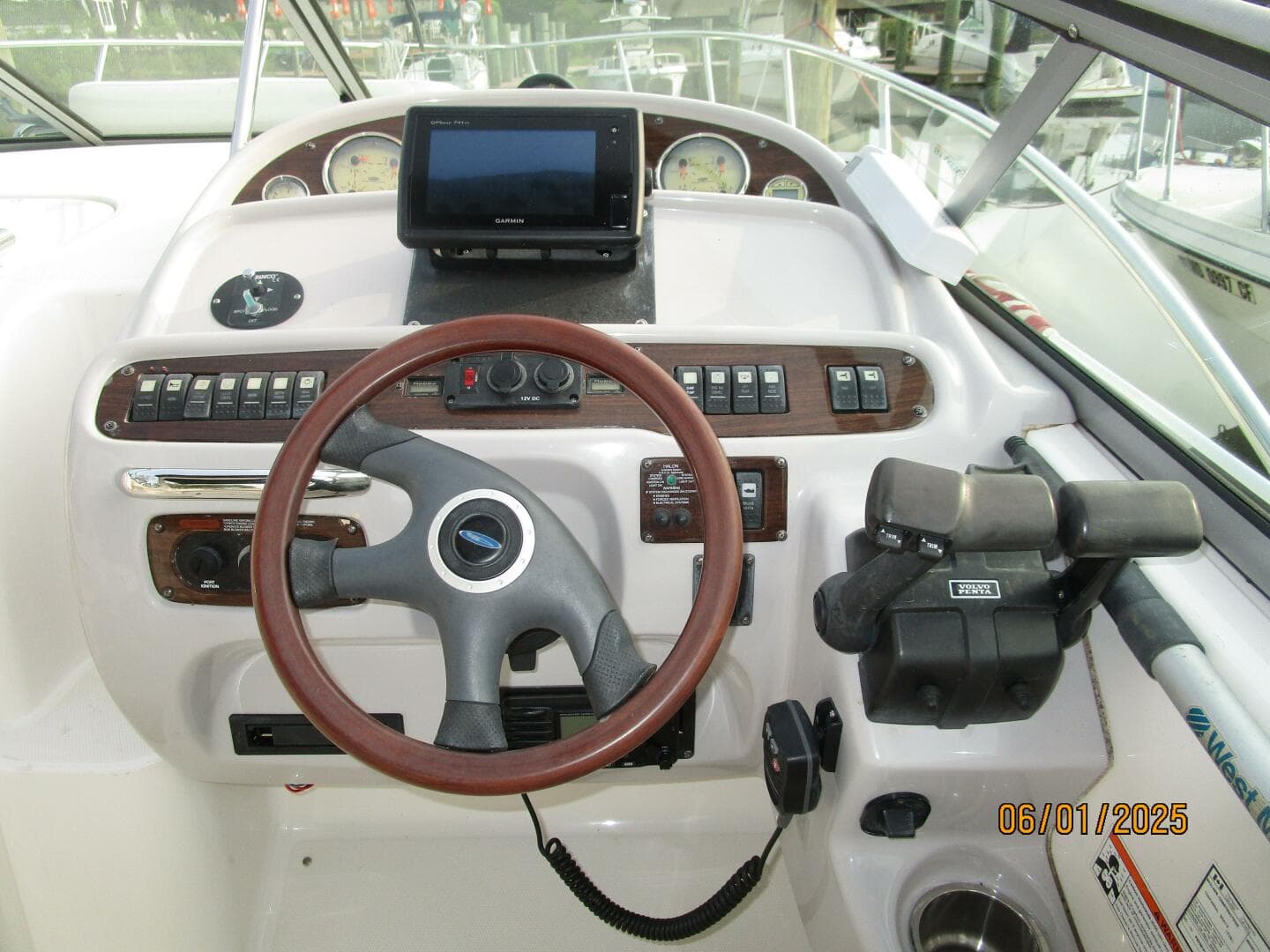2006 Chaparral Signature 290 — photo 12
