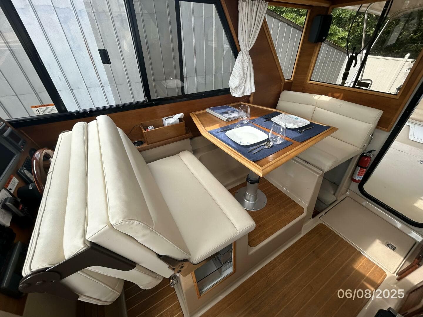 2012 Cutwater C-28 — photo 36