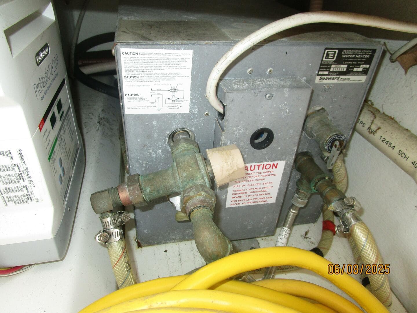 2012 Cutwater C-28 — photo 45