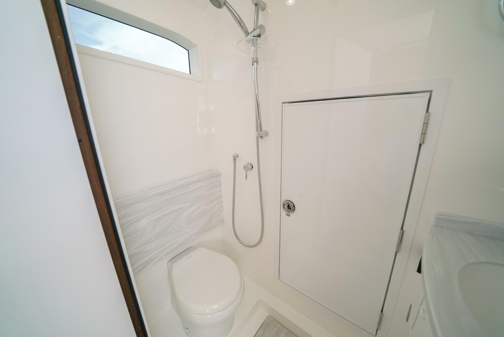 2024 Valhalla Boatworks V-46 — photo 7