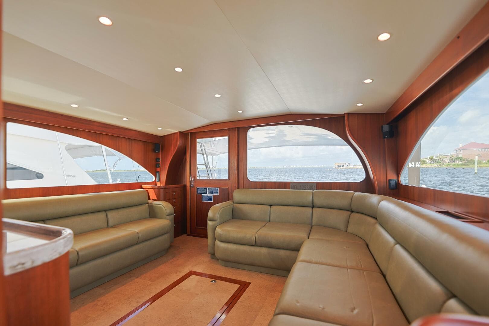 2014 Blackwell 62 Convertible — photo 5