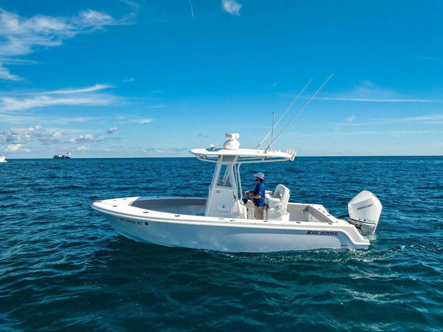 2026 Reef Runner 230 — photo 2