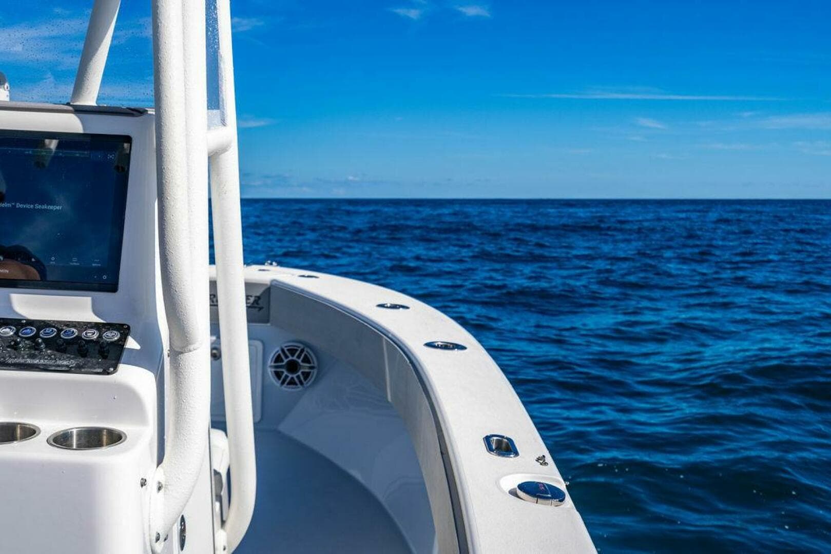 2026 Reef Runner 230 — photo 26