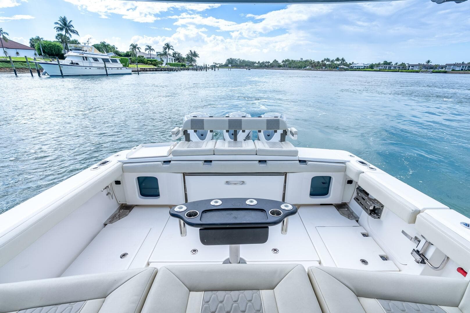 2021 Solace 41 Cs — photo 20