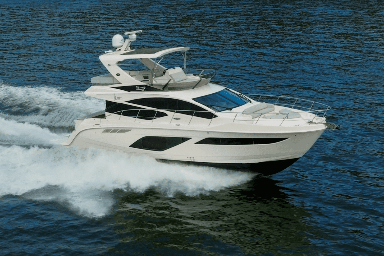 2018 Sea Ray L550 Fly — photo 7