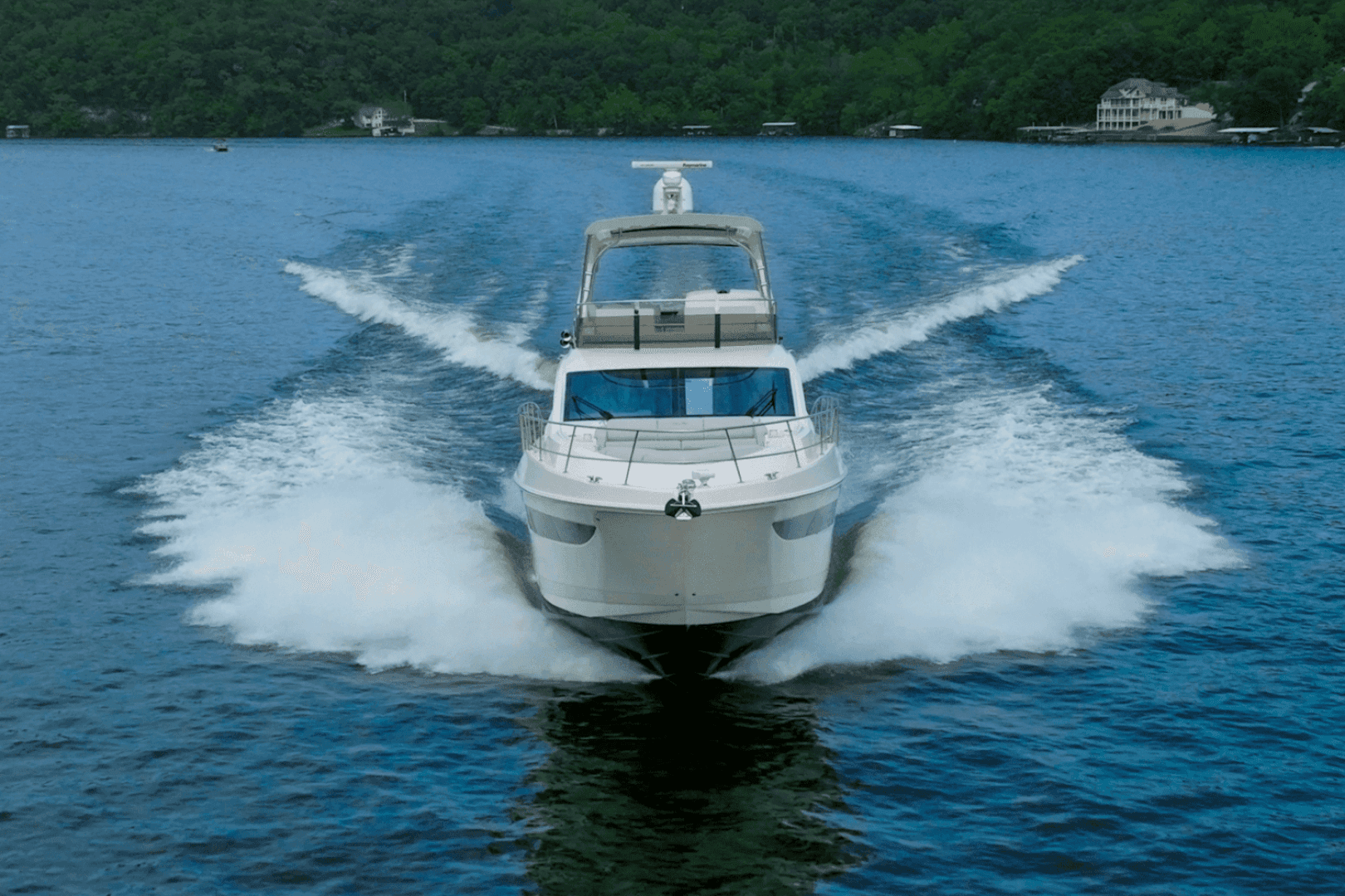 2018 Sea Ray L550 Fly — photo 4