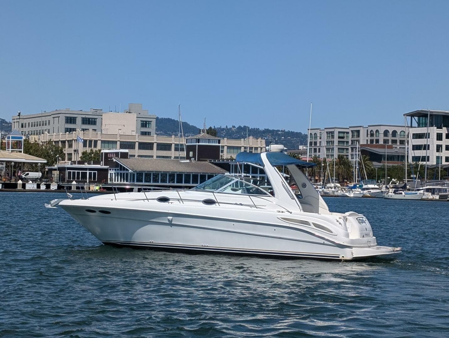 2000 Sea Ray 340 — photo 3