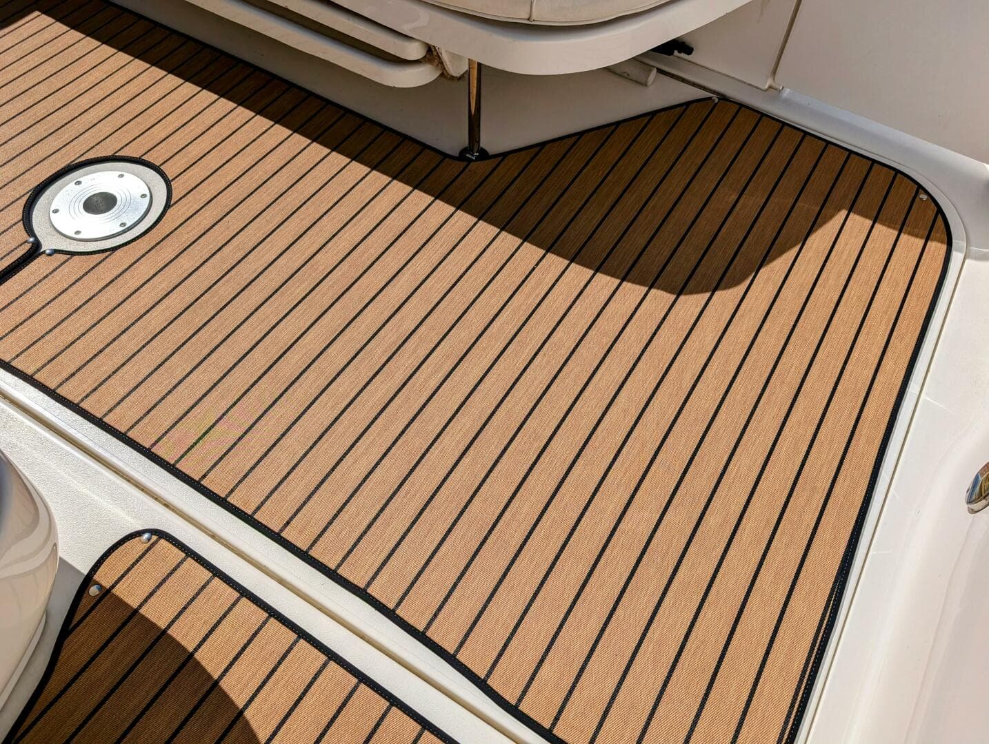 2000 Sea Ray 340 — photo 11