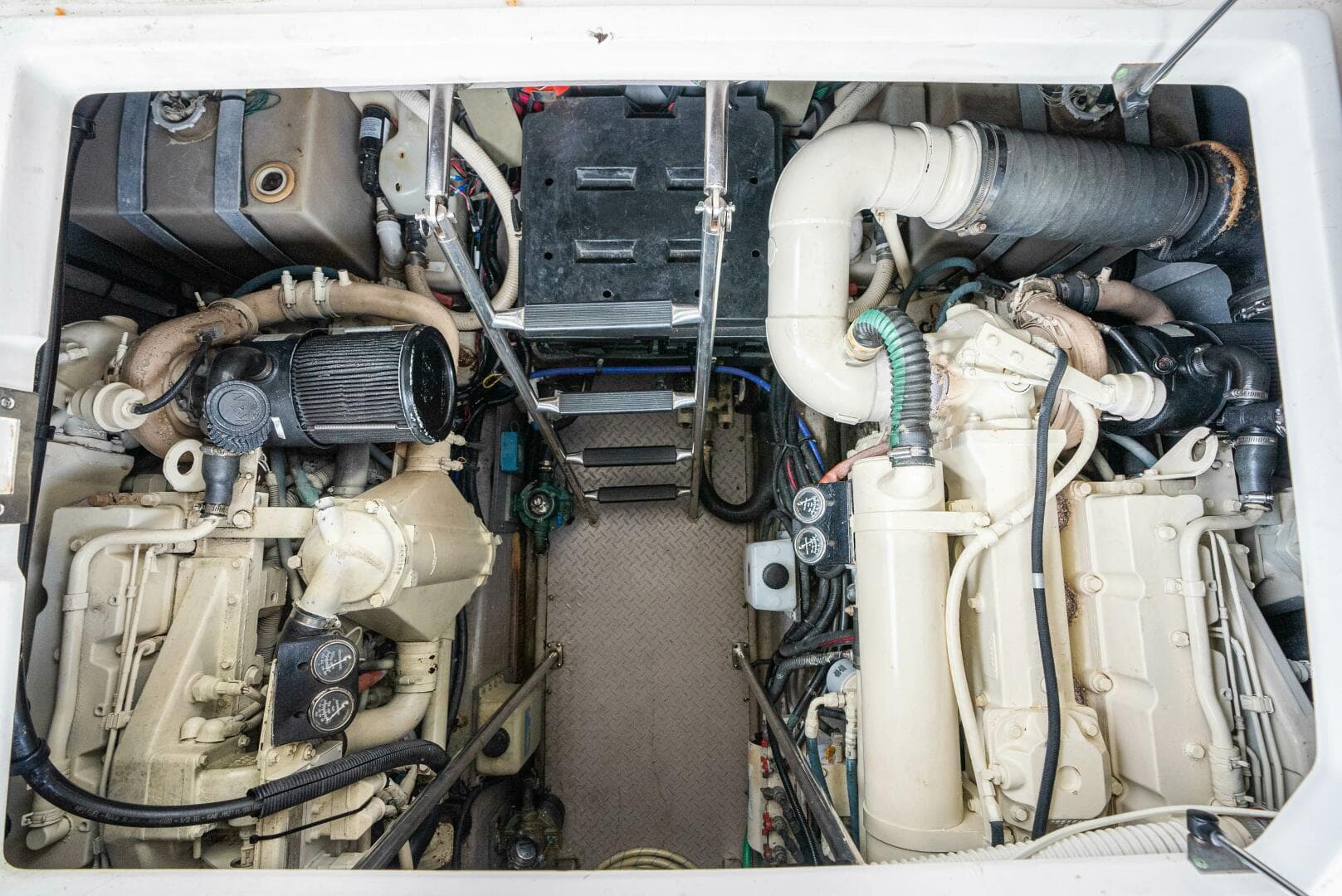 2003 Sea Ray 460 Sundancer — photo 57