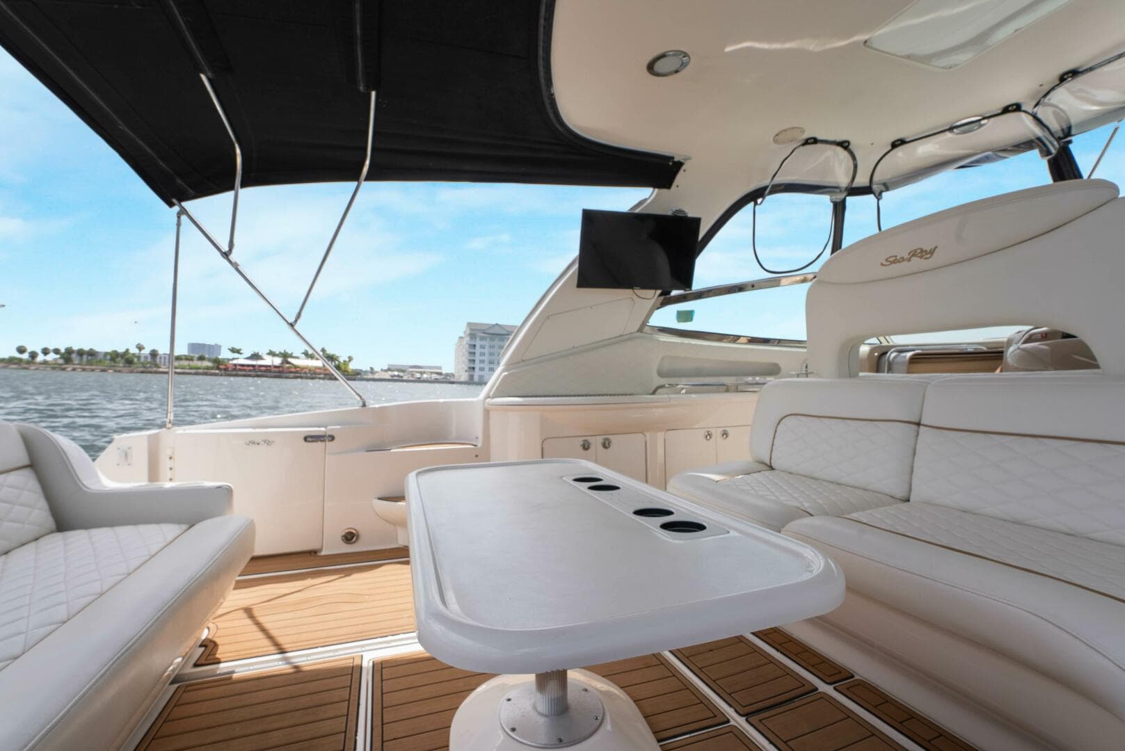 2003 Sea Ray 460 Sundancer — photo 26