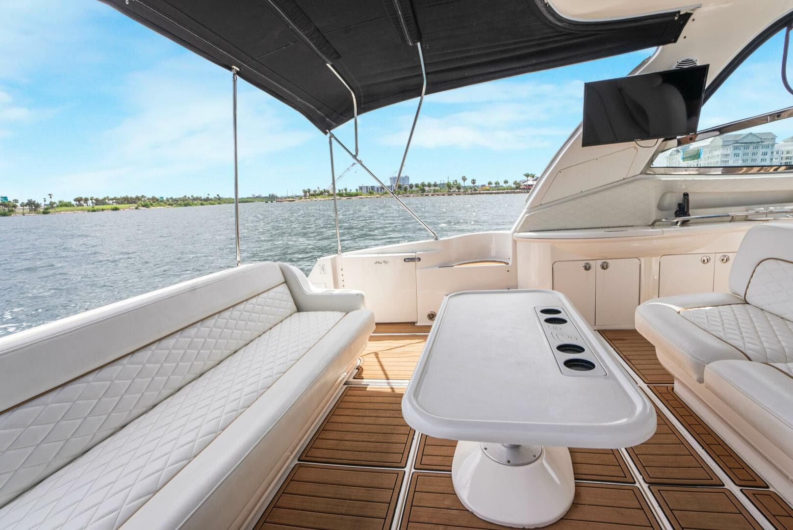 2003 Sea Ray 460 Sundancer — photo 30