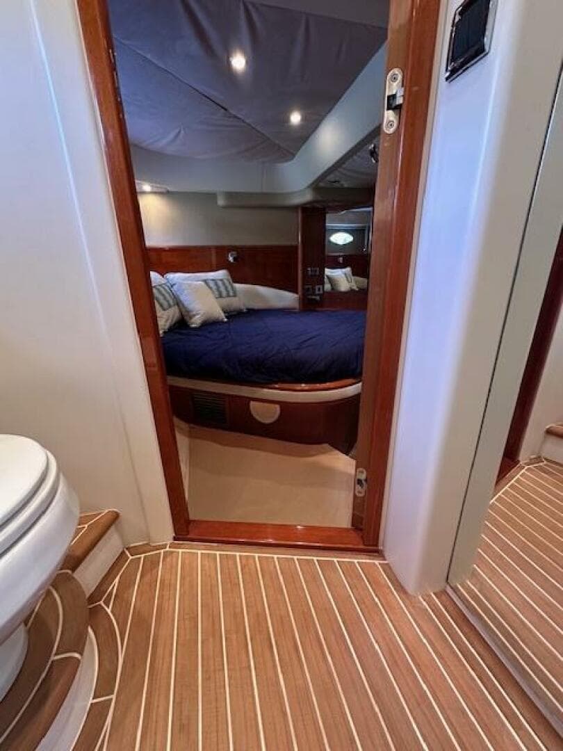 2006 Viking Princess 58V — photo 39