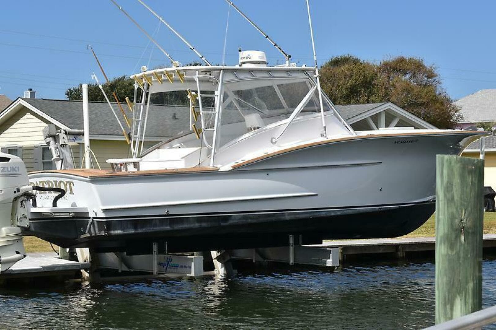 2006 Custom Carolina 34 Express — photo 2