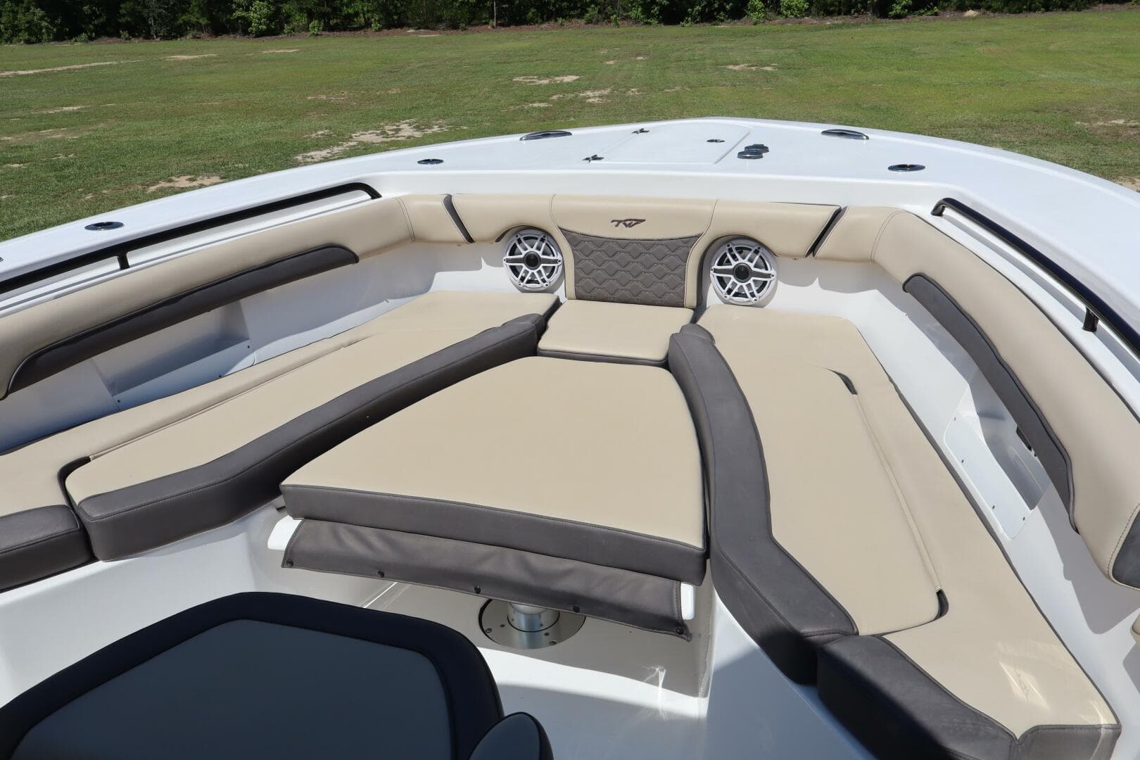 2022 Tidewater 272 LXF — photo 19