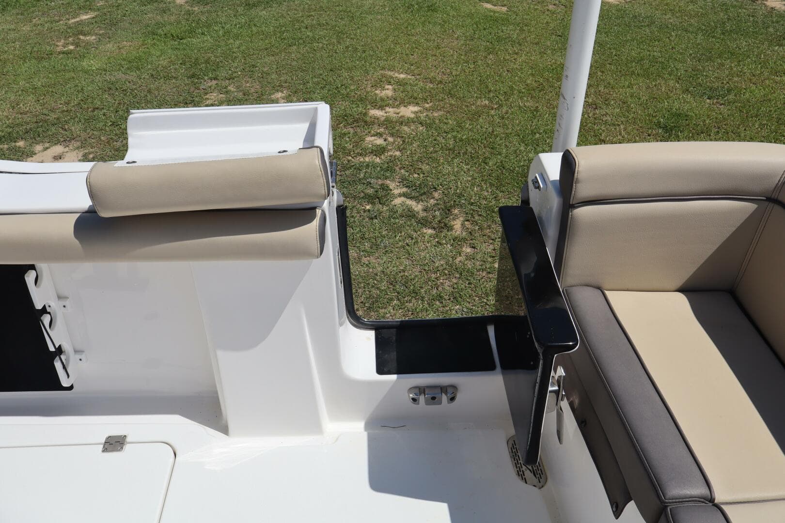 2022 Tidewater 272 LXF — photo 18