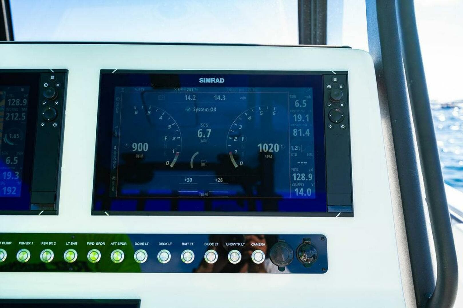 2026 Reef Runner 340 — photo 25