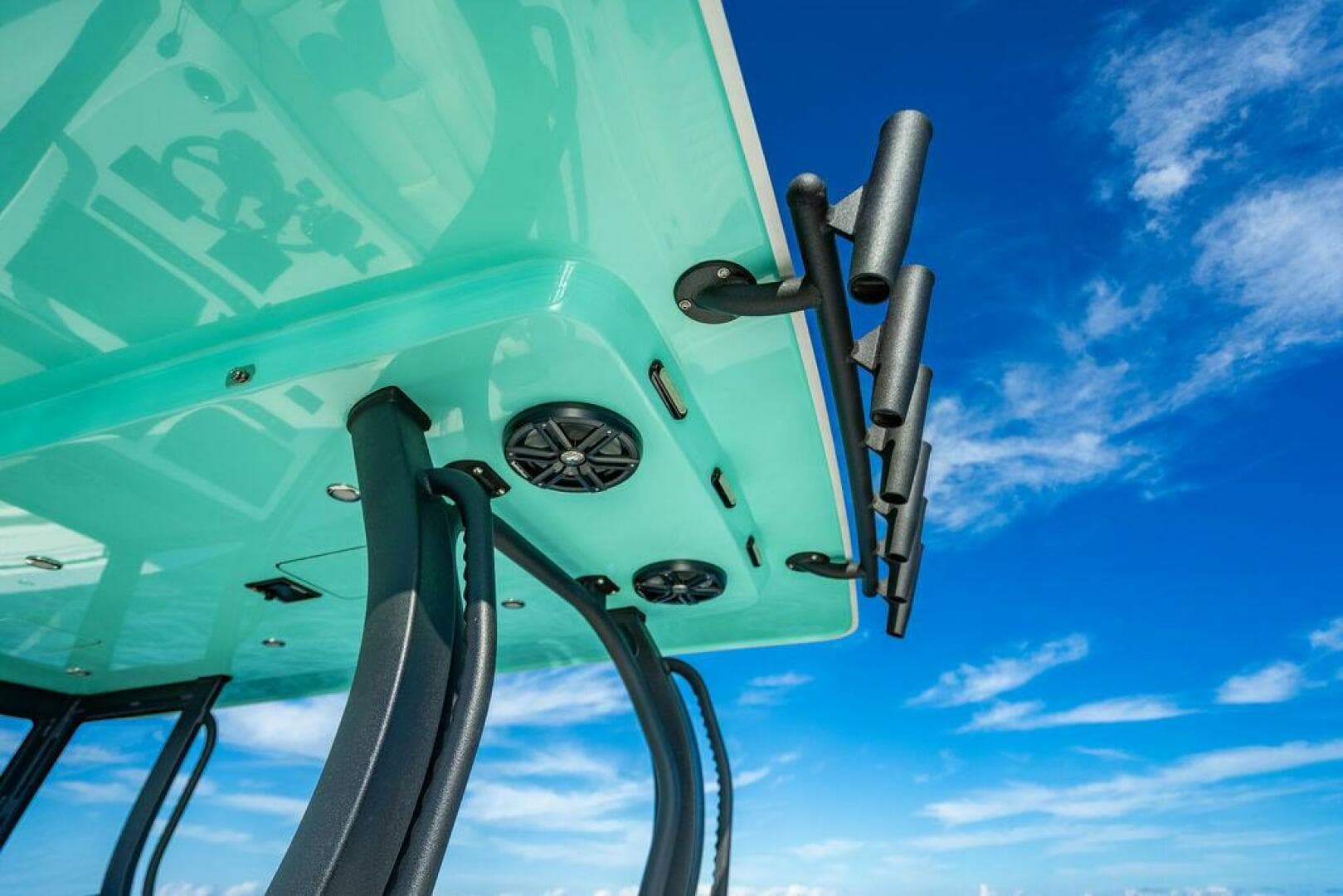 2026 Reef Runner 340 — photo 29