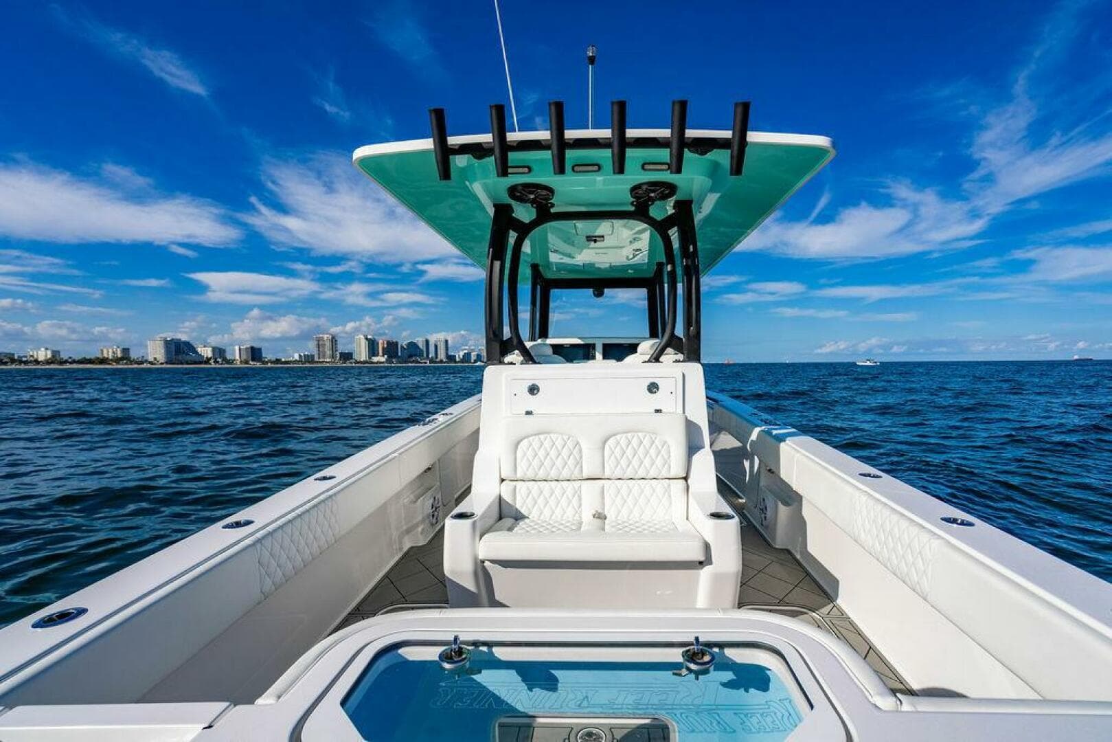 2026 Reef Runner 340 — photo 15