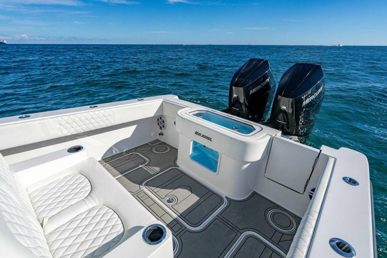 2026 Reef Runner 340 — photo 14