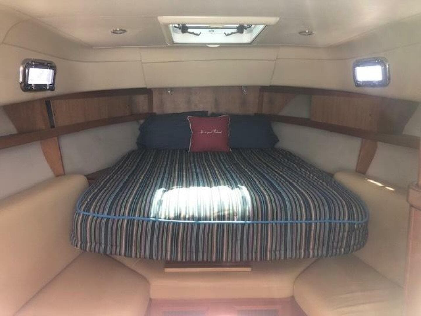 2005 Mainship 30 Pilot — photo 3