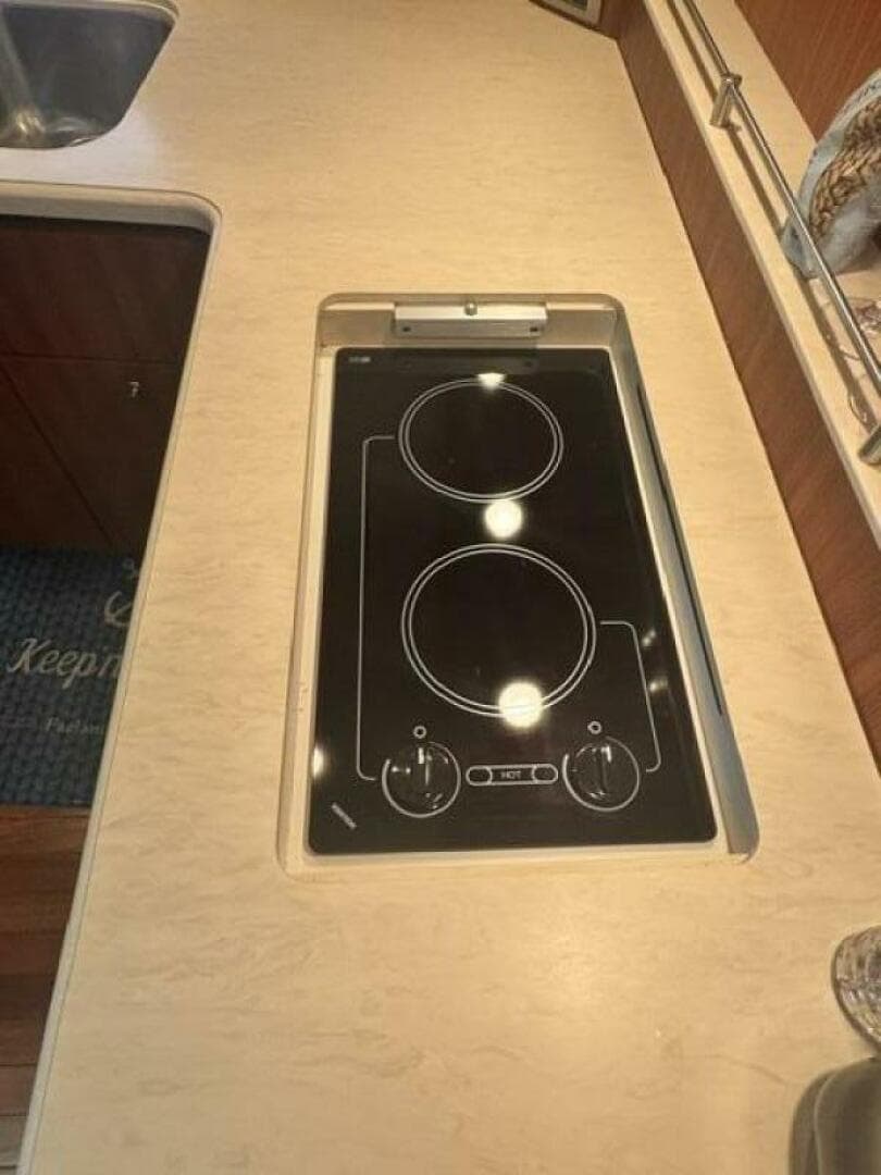 2006 Tiara Yachts 43 Sovran — photo 25