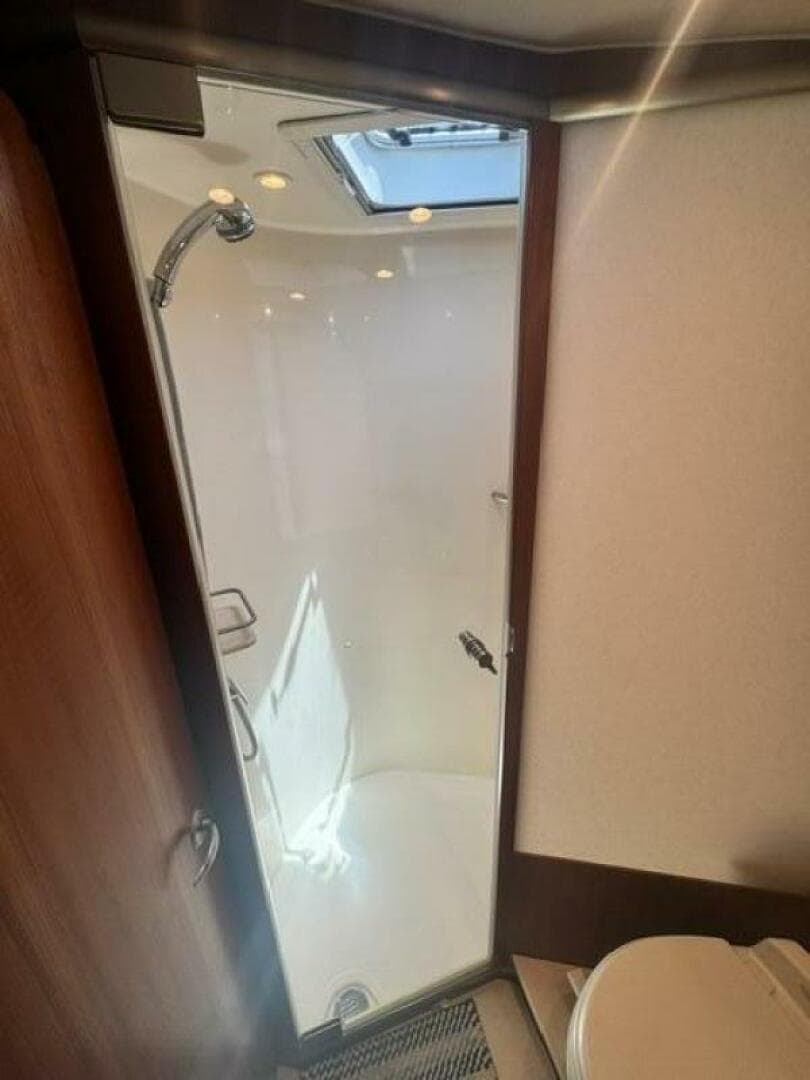 2006 Tiara Yachts 43 Sovran — photo 33