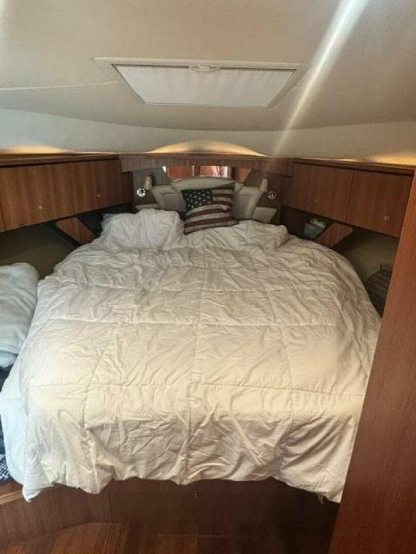 2006 Tiara Yachts 43 Sovran — photo 31