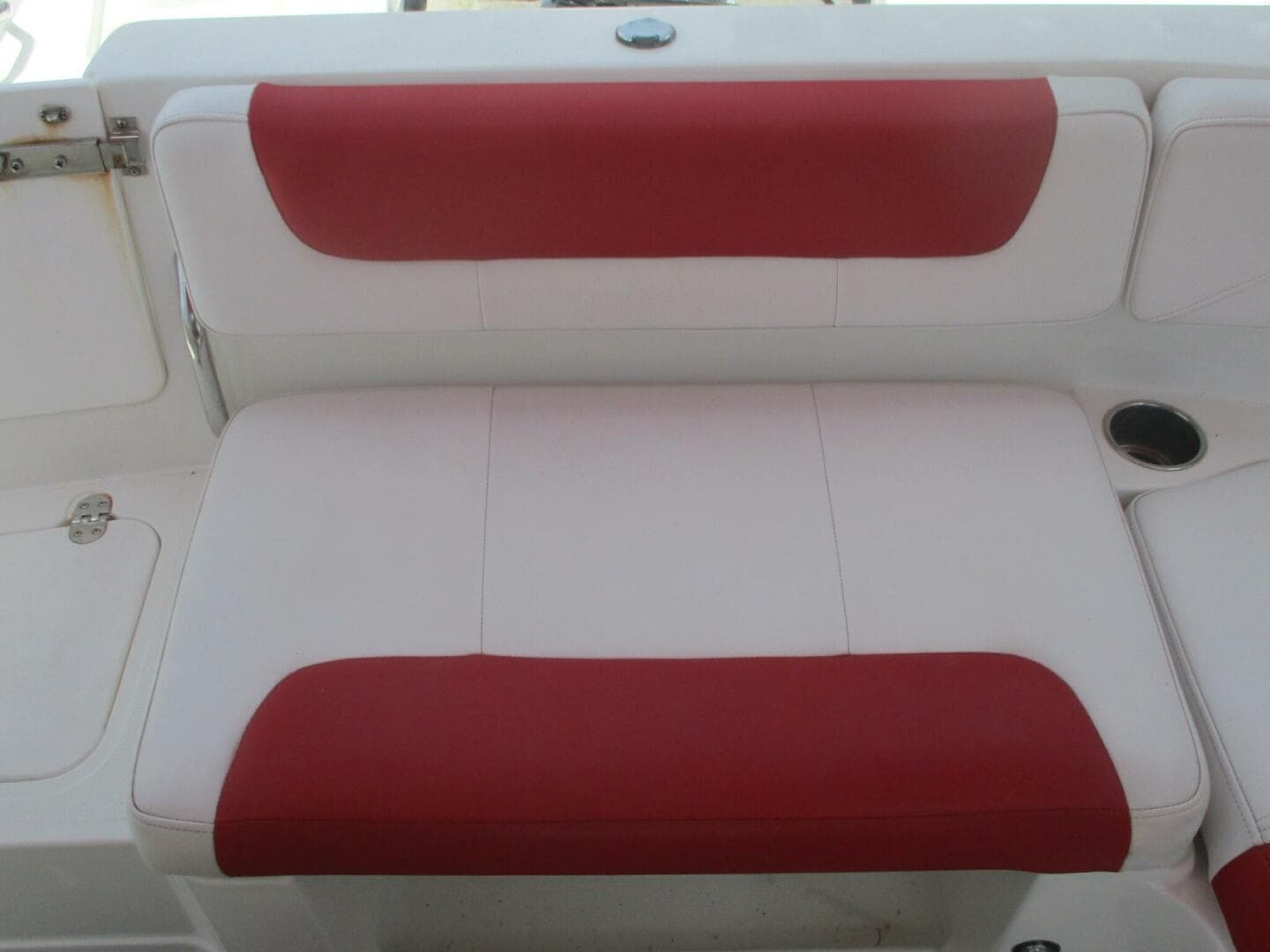 2019 Tahoe — photo 14