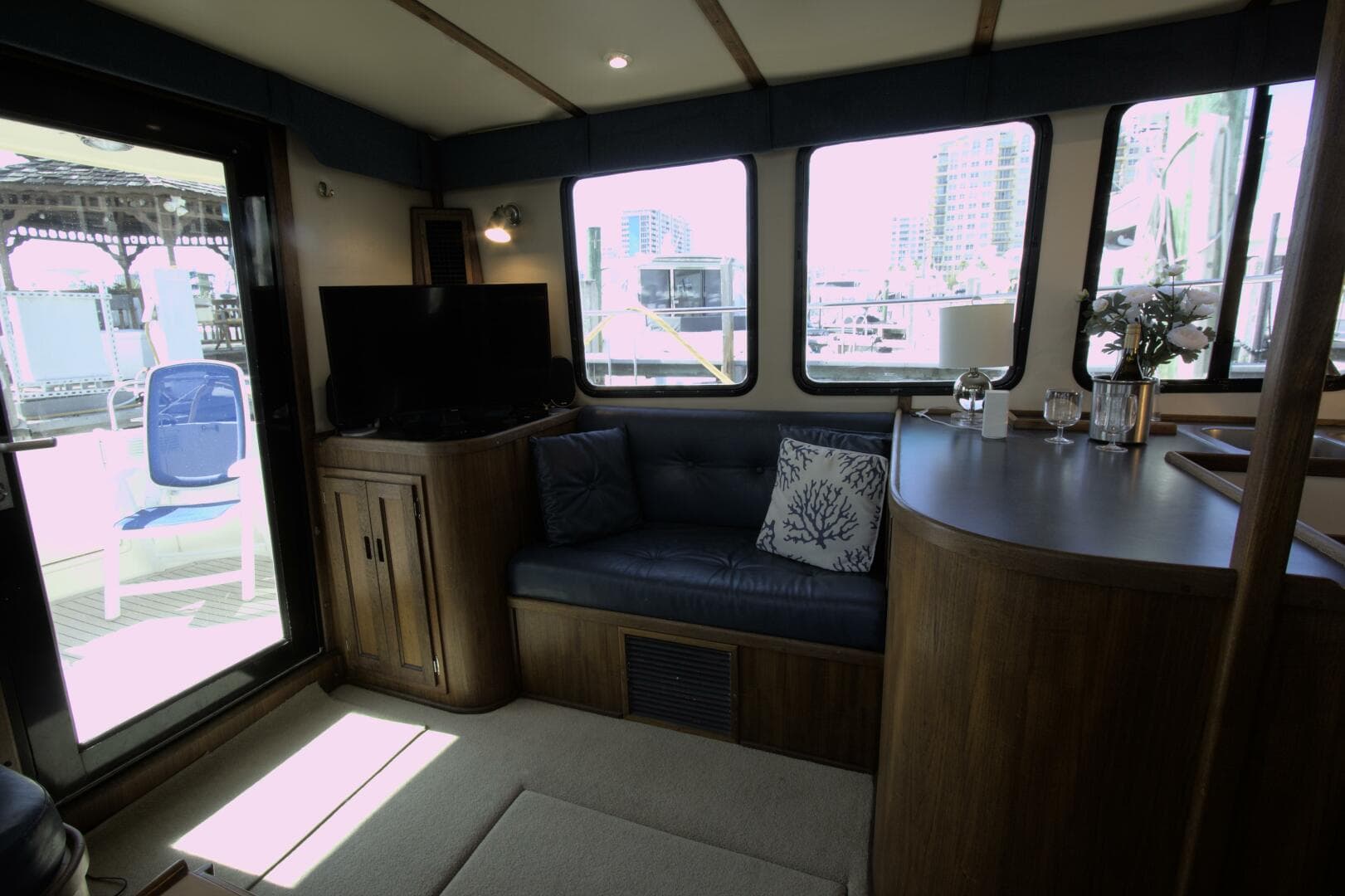 2000 Nordic Tugs 42 Millennium — photo 12