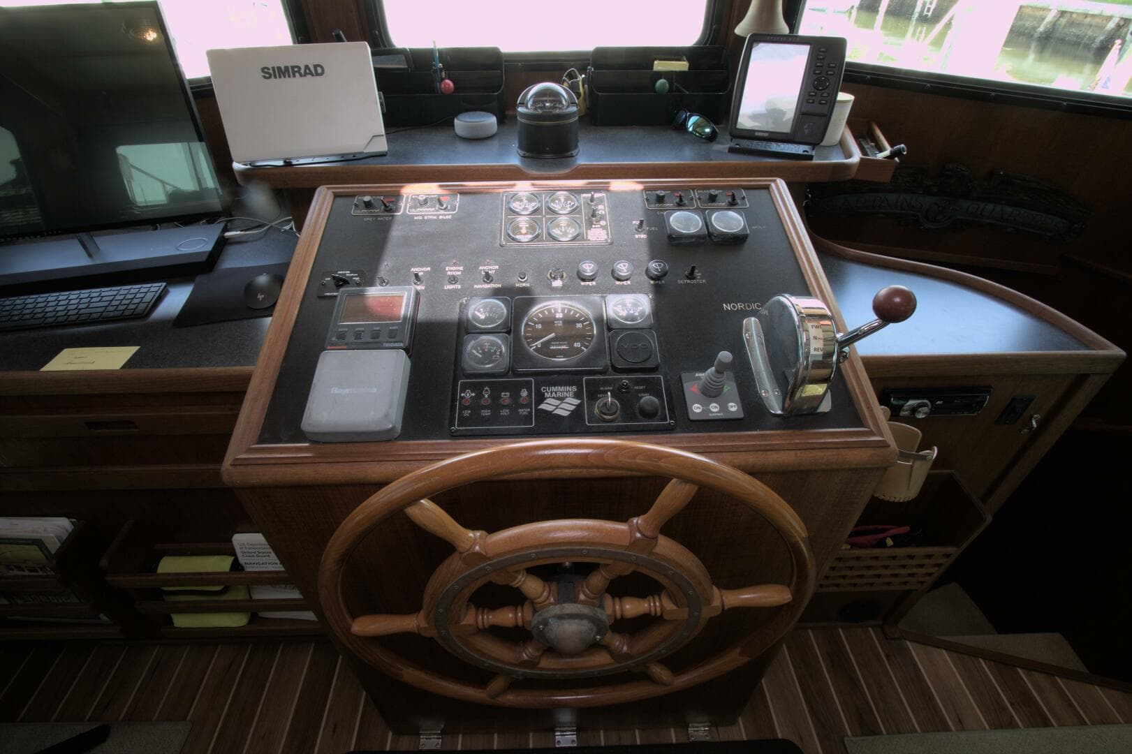 2000 Nordic Tugs 42 Millennium — photo 23