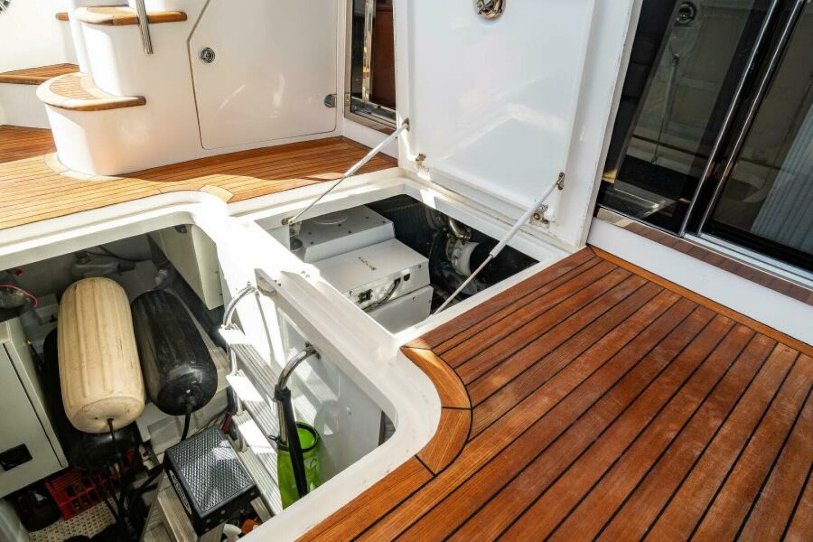 2008 Princess 58 Flybridge — photo 18