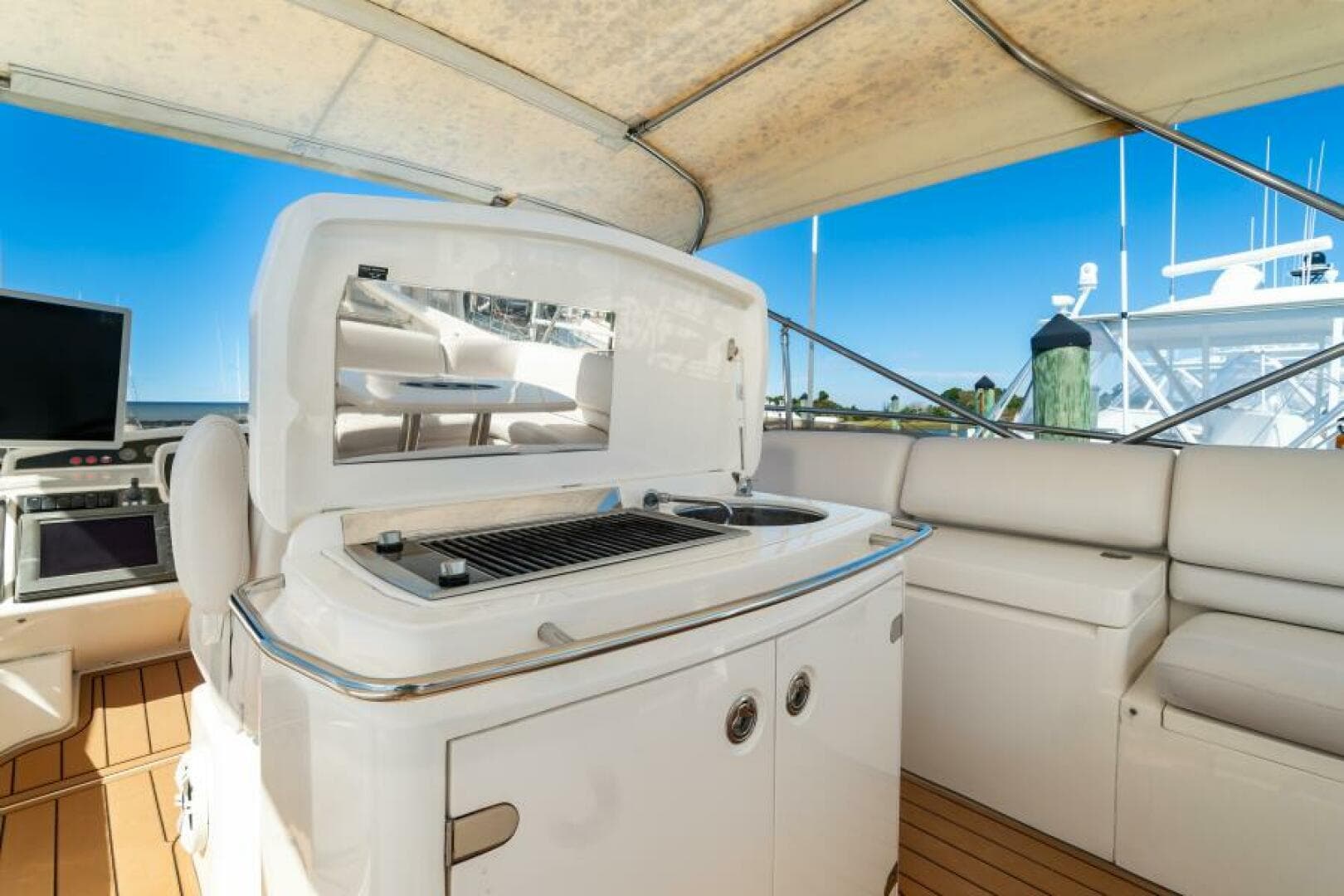 2008 Princess 58 Flybridge — photo 21