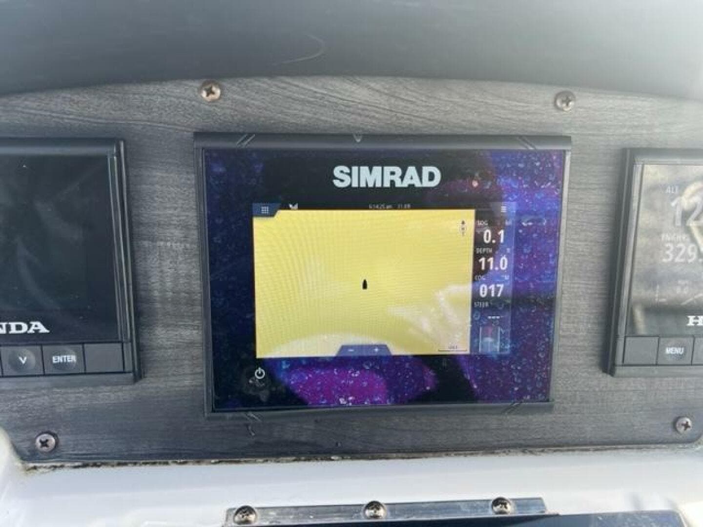 2021 Hurricane Fun Deck — photo 9