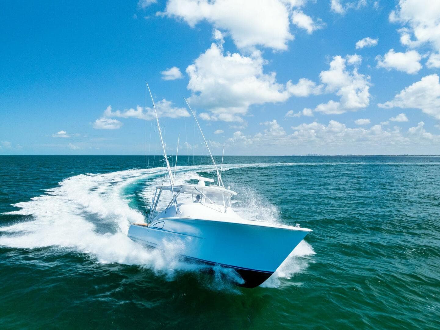 2018 Custom Carolina 35 Express — photo 15