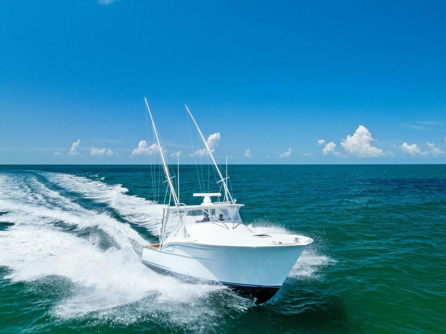 2018 Custom Carolina 35 Express — photo 16