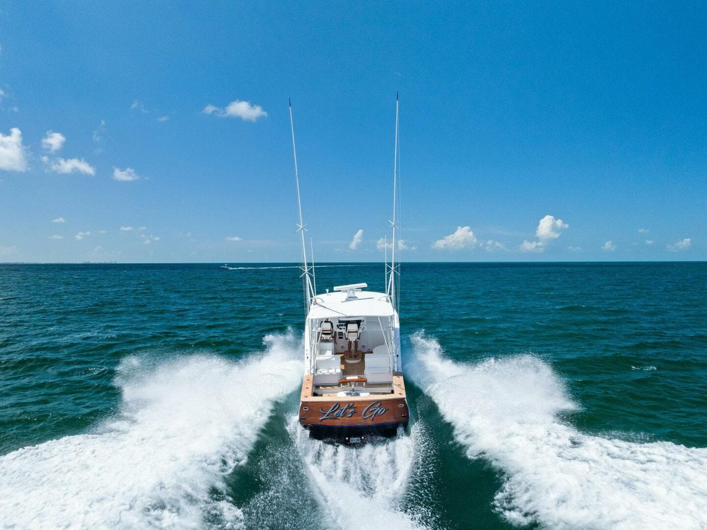 2018 Custom Carolina 35 Express — photo 51