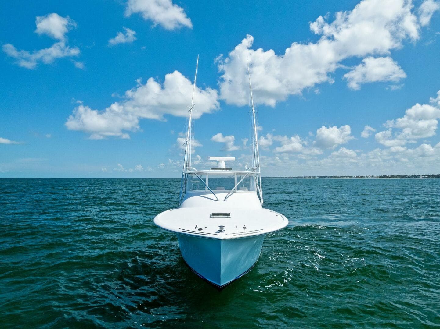 2018 Custom Carolina 35 Express — photo 6