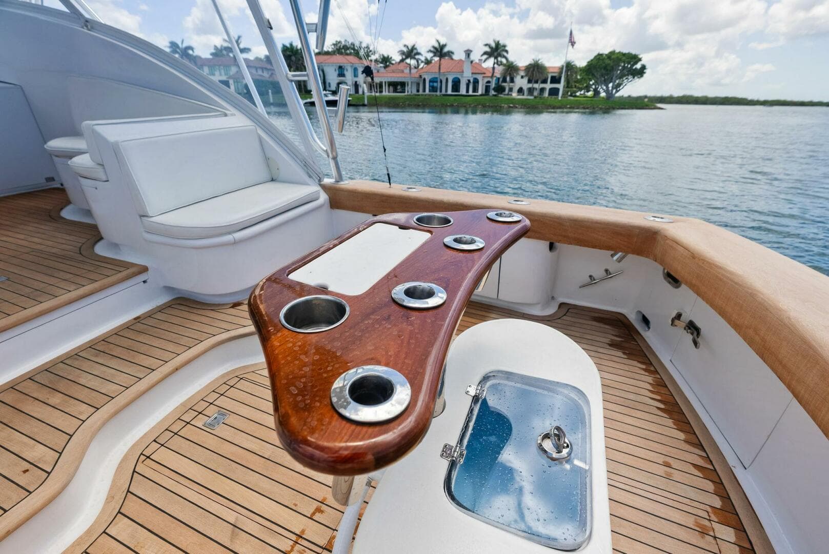 2018 Custom Carolina 35 Express — photo 46