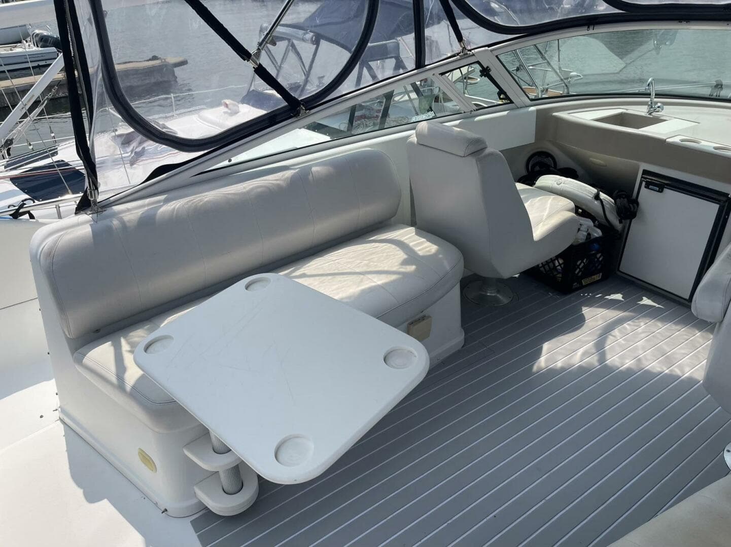 2006 Carver 36 Mariner — photo 6