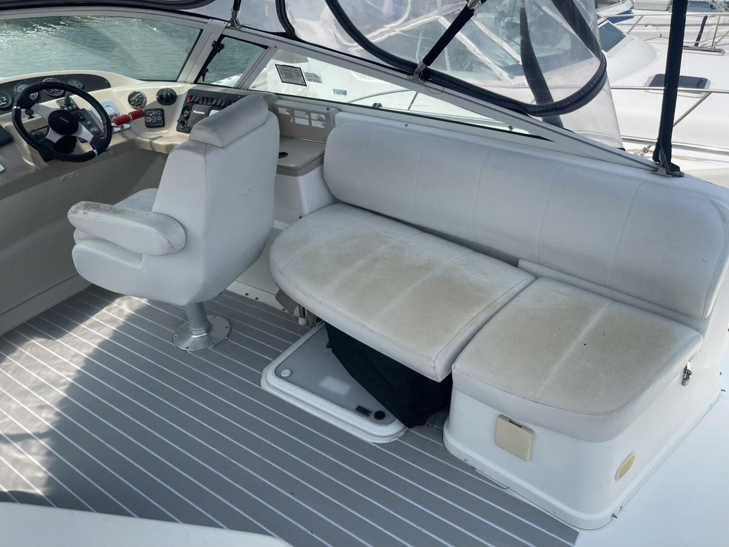 2006 Carver 36 Mariner — photo 45