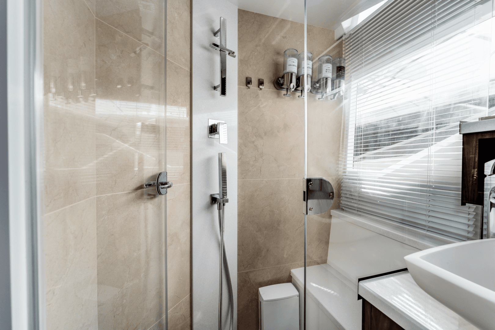 2023 Galeon 510 Sky — photo 44