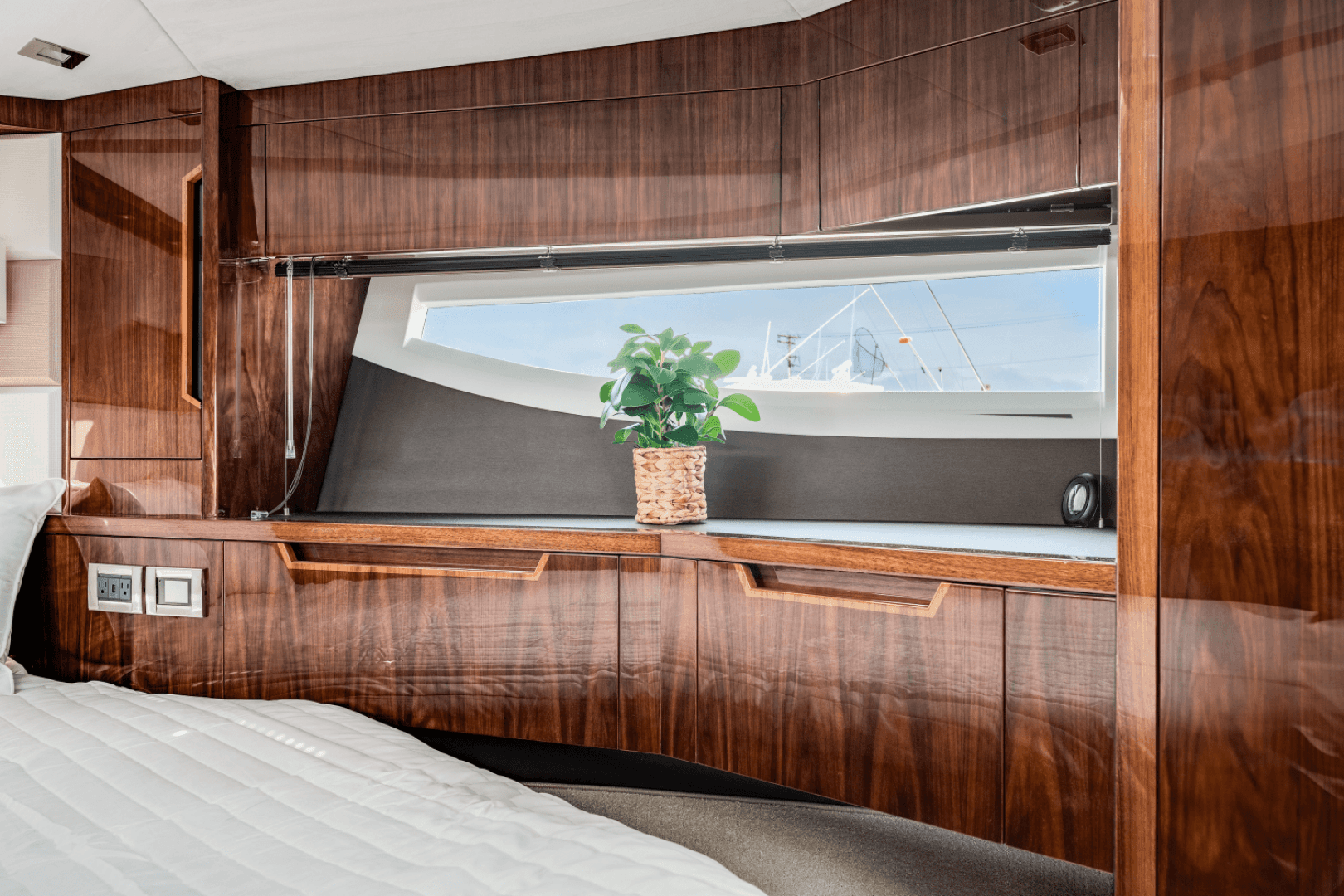 2023 Galeon 510 Sky — photo 39