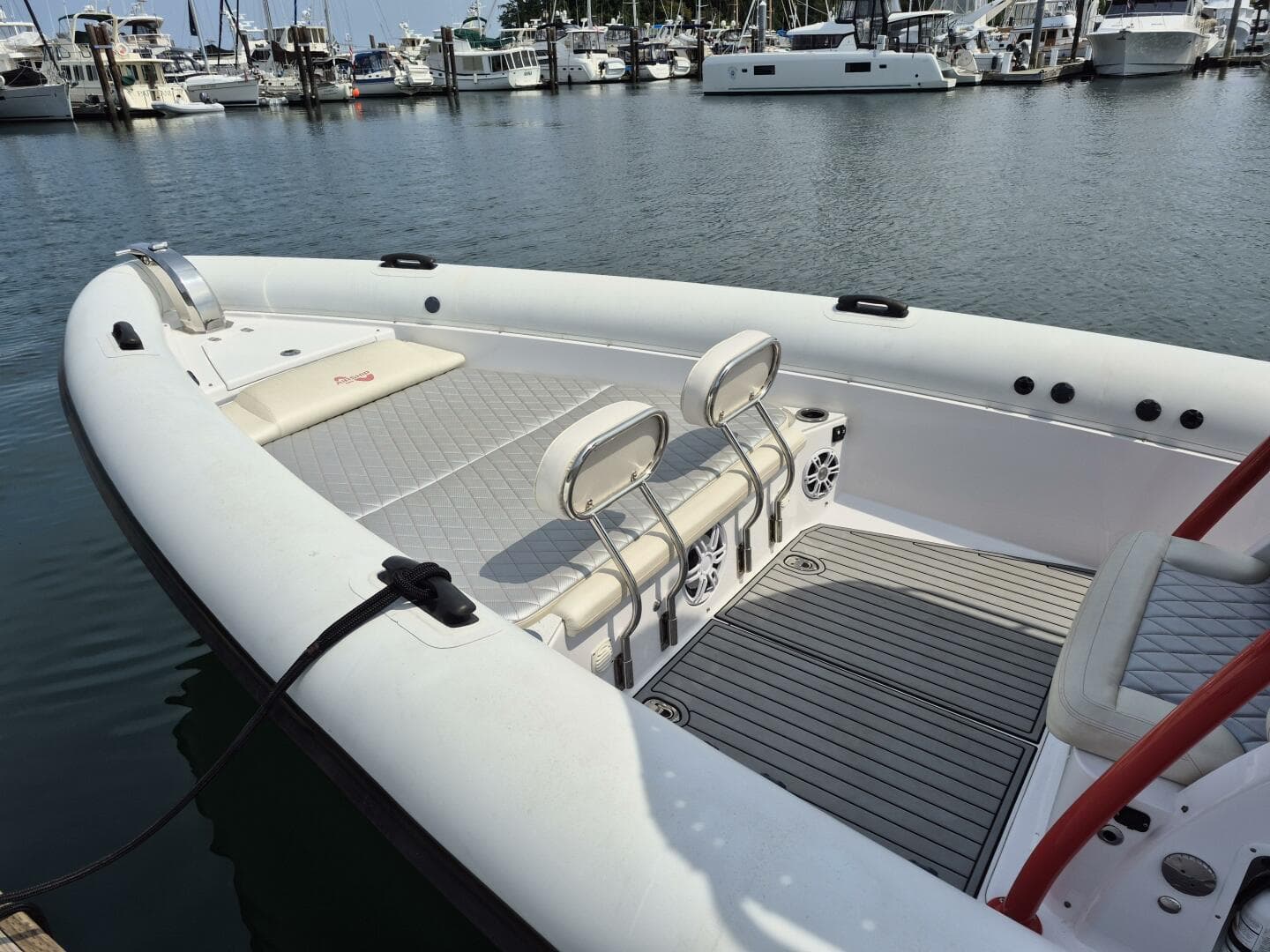 2016 Airship 330 — photo 3