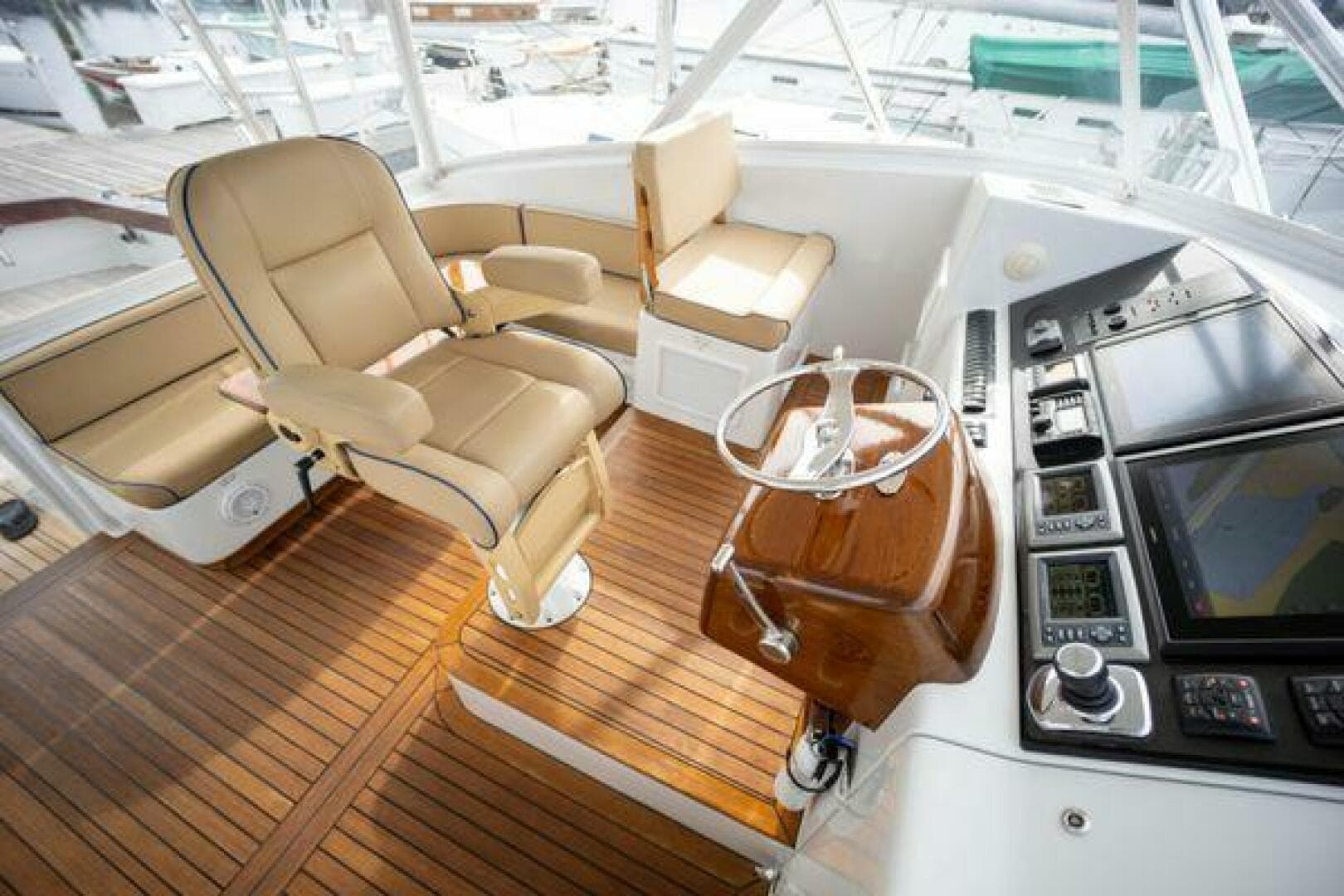 2014 Release 46 Custom Express Carolina — photo 15