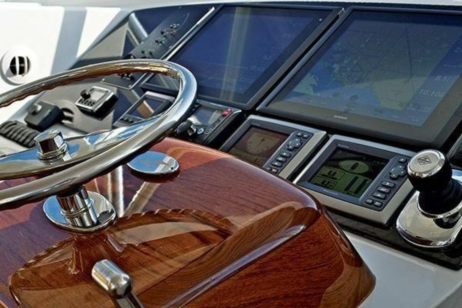 2014 Release 46 Custom Express Carolina — photo 45